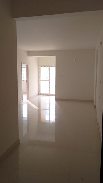 Room in 2 BHK Apartment at Assetz Canvas And Cove, Hosur Road – for Sale