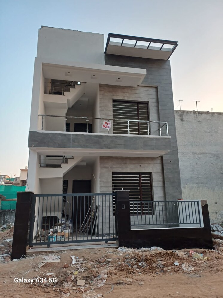 Exterior View, sector 125 3 Bedroom 80 Sq.Yd. Independent House In Sector 125 Mohali 8174651