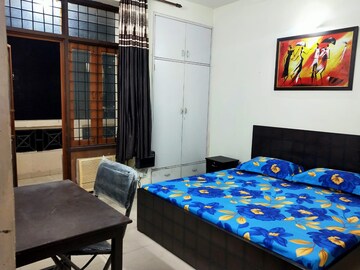 Bedroom in 3 BHK Builder Floor at Ardee City, Sector 52 – for Rent