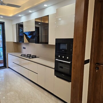 Kitchen in 4 BHK Builder Floor at Unitech South City II, South City 2 – for Sale