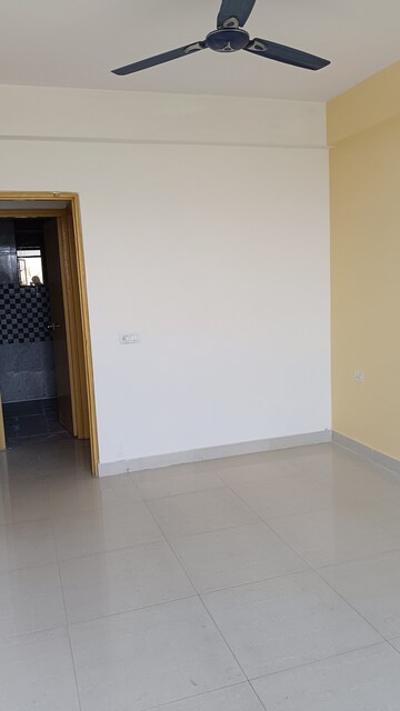 Room in 2 BHK Apartment at Signature Global Synera, Sector 81 – for Rent