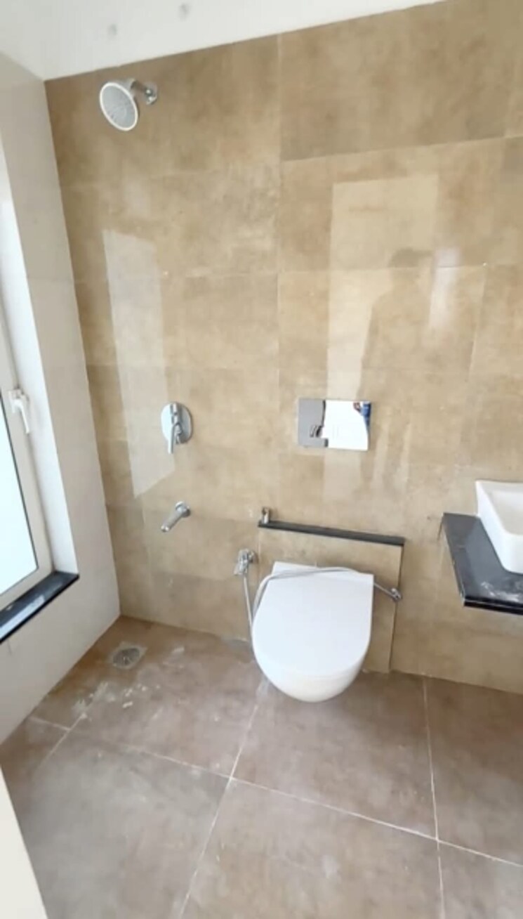 Bathroom, deep-sky 1 Bedroom 426 Sq.Ft. Apartment In Vasai East Palghar 8174675