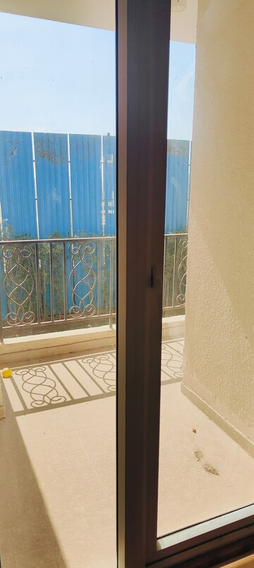 Room in 2 BHK Apartment at Signature Global SCO, Sohna Sector 36 – for Sale