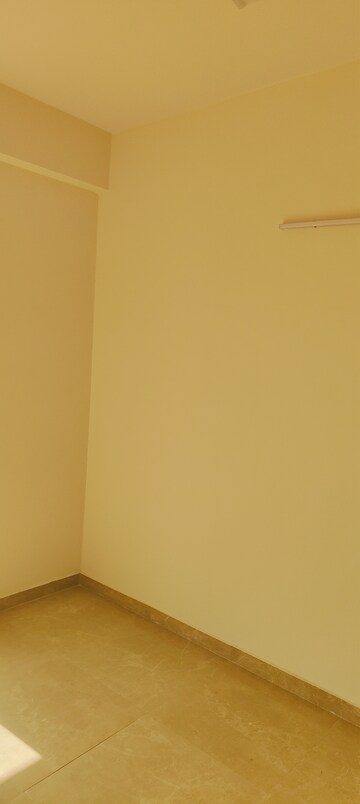 Room in 3 BHK Apartment at Signature Global Park 4 and 5, Sohna Sector 36 – for Sale