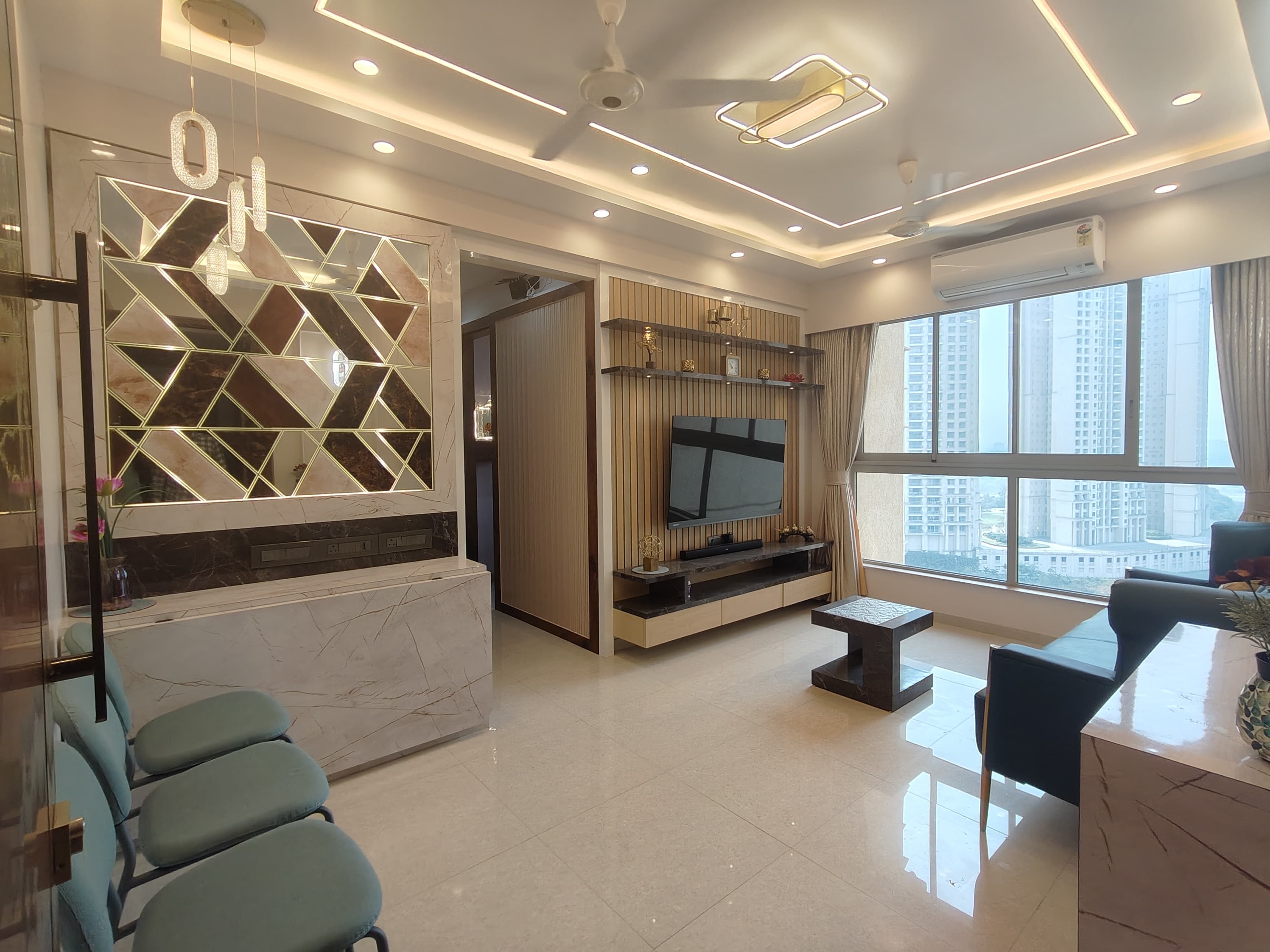 1 BHK Apartment For Sale in Hiranandani Fortune City