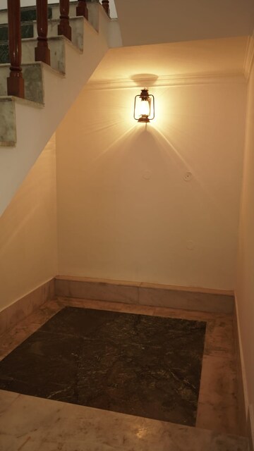 3 BHK Independent House – Exterior View View at Rajpur Road - for Rent