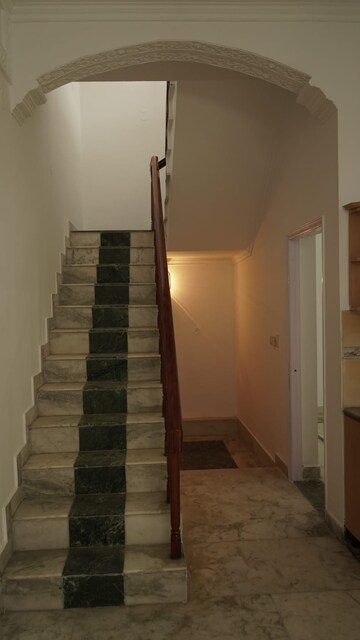 Staircase in 3 BHK Independent House at Rajpur Road – for Rent