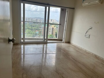 Room in 1 BHK Apartment at Vaishnavi Dham Complex, Asangaon – for Sale