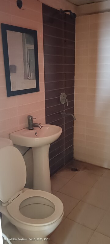 Bathroom in 2.5 BHK Apartment at Amrapali Zodiac, Sector 120 – for Rent