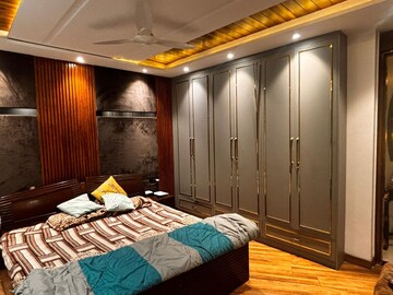 Bedroom in 3 BHK Builder Floor at Unitech Woodstock Floors, Sector 50 – for Sale