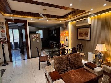 Living Room in 3 BHK Builder Floor at Unitech Woodstock Floors, Sector 50 – for Sale