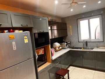 Kitchen in 3 BHK Builder Floor at Unitech Woodstock Floors, Sector 50 – for Sale