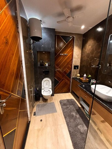 Bathroom in 3 BHK Builder Floor at Unitech Woodstock Floors, Sector 50 – for Sale