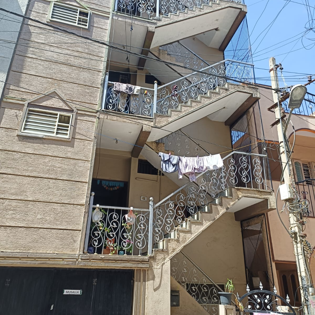 6+ BHK Independent House For Sale in Independent House Krml wi