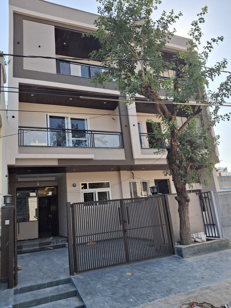 Exterior View, royal-court-jagatpura 6+ Bedroom 155 Sq.Yd. Independent House In Jagatpura Jaipur 8174961