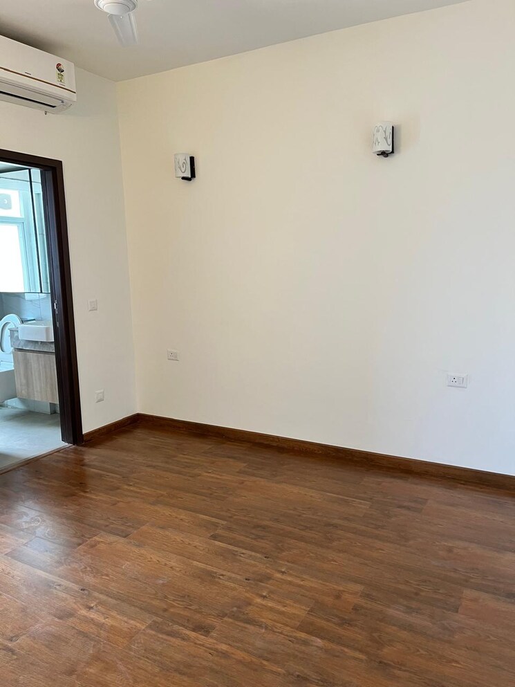 Room, dlf-garden-city-independent-floors 4 Bedroom 2249 Sq.Ft. Builder Floor In Sector 92 Gurgaon 8175021