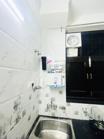 Kitchen in 2 BHK Builder Floor at Sector 46 – for Rent