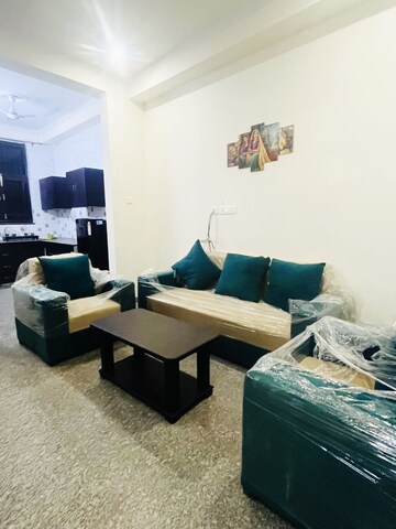 Living Room in 2 BHK Builder Floor at Sector 46 – for Rent