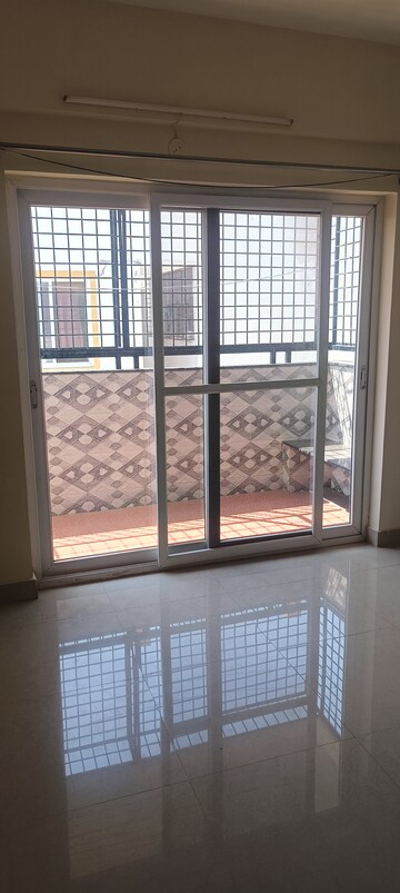Room in 3 BHK Apartment at Tetra Grand Green Aspire Thanisandra, Thanisandra – for Sale