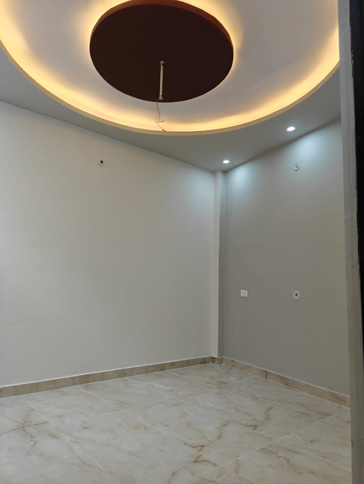 Room, indira nagar 2 Bedroom 1400 Sq.Ft. Independent House In Indira Nagar Lucknow 8175085