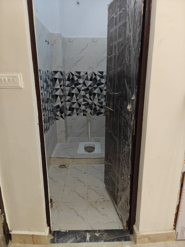 undefined, indira nagar 2 Bedroom 1400 Sq.Ft. Independent House In Indira Nagar Lucknow 8175085