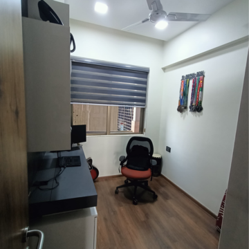 Study Room in 3.5 BHK Apartment at Bhimjyani Verraton, Thane West – for Rent