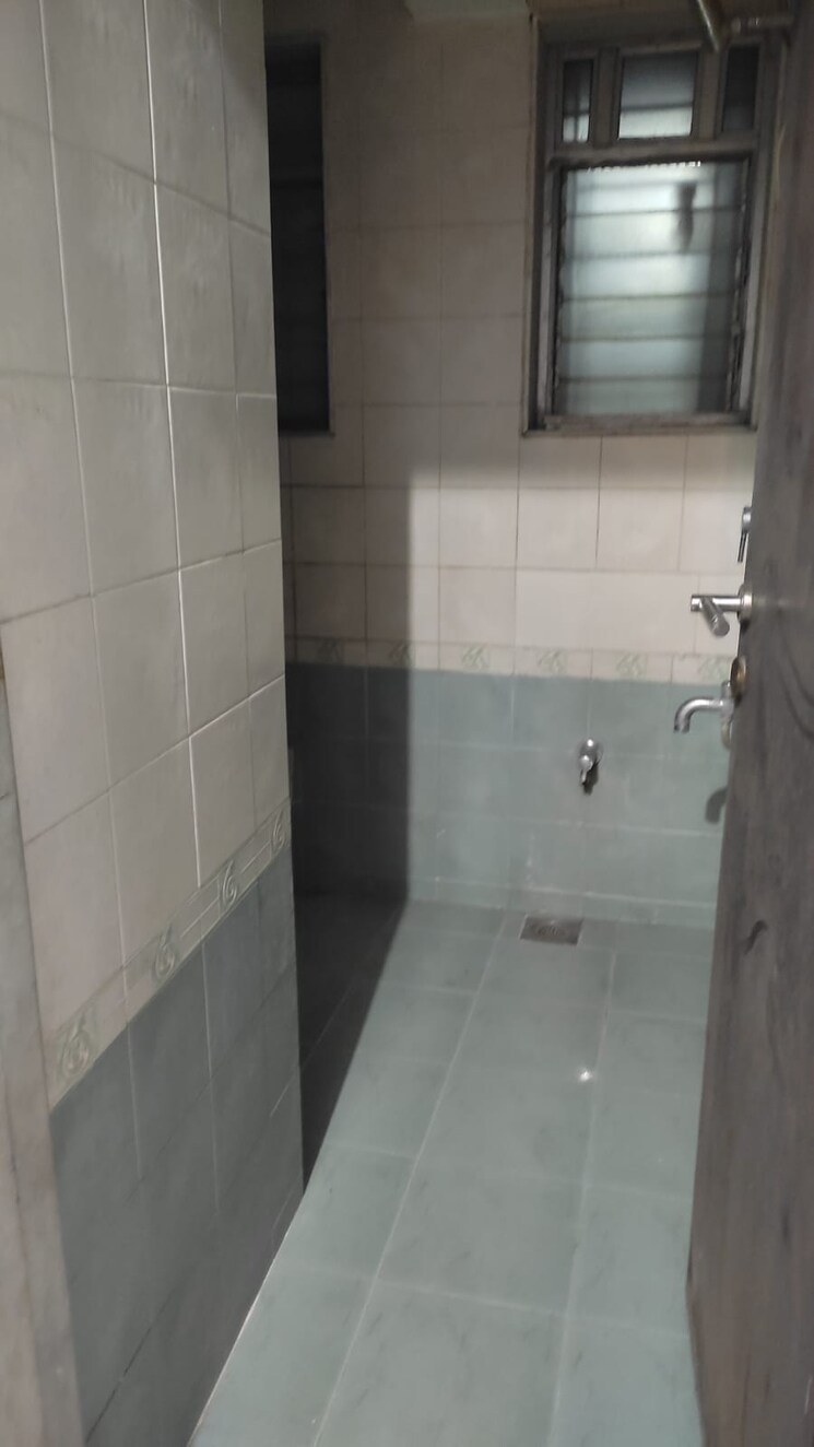 Bathroom, kamalraj-datta-vihar 2 Bedroom 761 Sq.Ft. Apartment In Moshi Pune 8175121