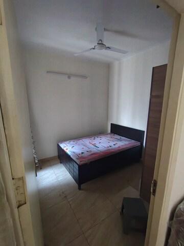 Bedroom in 2.5 BHK Apartment at Gaur City 2 - 12th Avenue, Sector 16c Greater Noida – for Rent