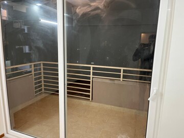 Furnished Amenities in 3 BHK Apartment at ILD Grand, Sector 37c – for Rent