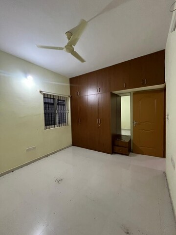 Room in 2 BHK Independent House at Hsr Layout – for Rent