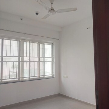 Room in 2 BHK Apartment at Kolte Patil Life Republic, Hinjewadi – for Rent
