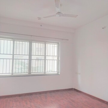Room in 2 BHK Apartment at Kolte Patil Life Republic, Hinjewadi – for Rent