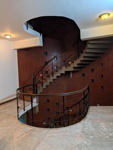 Furnished Amenities in 4 BHK Independent House at Hsr Layout – for Rent