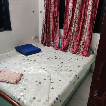 Room in 1 BHK Apartment at Adarsh Nagar Society, Century Bazar – for Rent