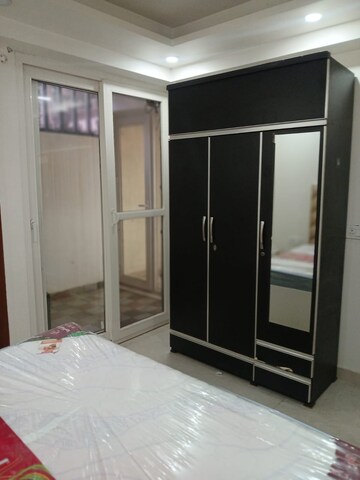 Room in 2 BHK Builder Floor at Saket – for Rent