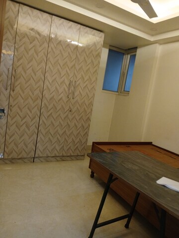 Room in 2 BHK Builder Floor at Saket – for Rent