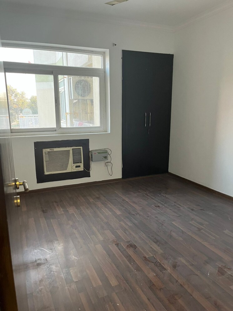 Room, tdi-city-kingsbury 4 Bedroom 2800 Sq.Ft. Apartment In Kundli Sonipat 8175279