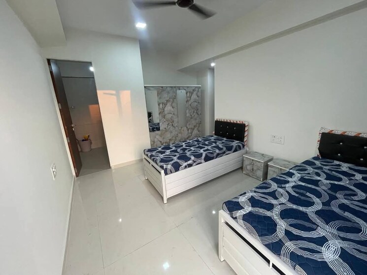 Master Bedroom, sethia-pride 1 Bedroom 365 Sq.Ft. Apartment In Kandivali East Mumbai 8175347