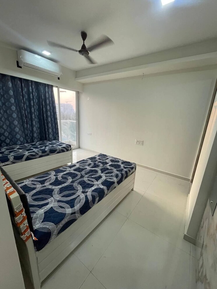 Bedroom, sethia-pride 1 Bedroom 365 Sq.Ft. Apartment In Kandivali East Mumbai 8175347