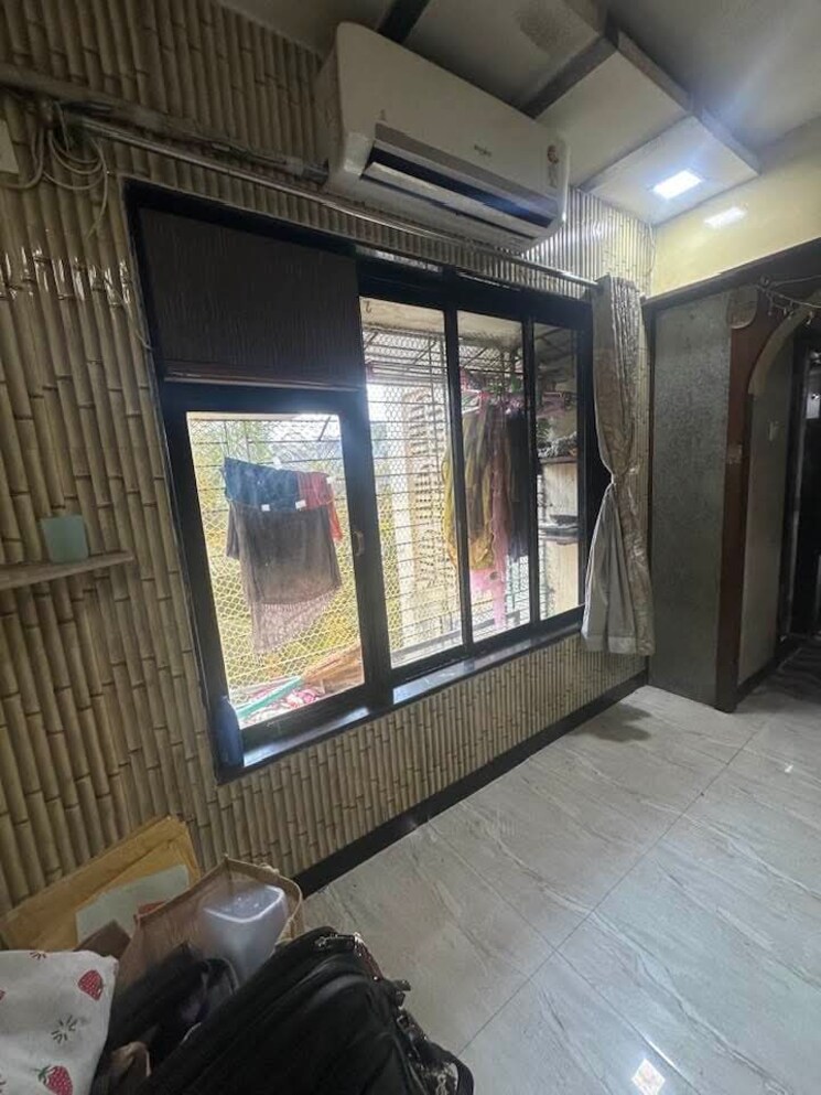 Living Room, sethia-pride 3 Bedroom 1260 Sq.Ft. Apartment In Kandivali East Mumbai 8175381