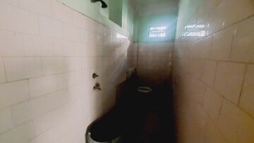Bathroom in 4 BHK Independent House at Sodepur – for Sale