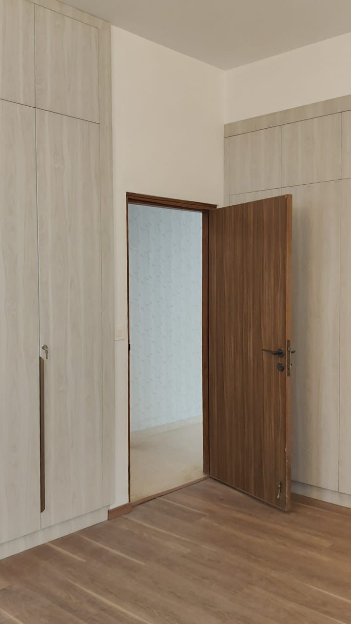 3 BHK + Servant Room Apartment For Sale in Tata Primanti-Tower Residences