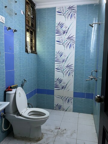 Bathroom in 3 BHK Builder Floor at Sector 23 – for Rent
