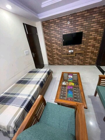Furnished Amenities in 2 BHK Apartment at Ramky Towers, Gachibowli – for Rent