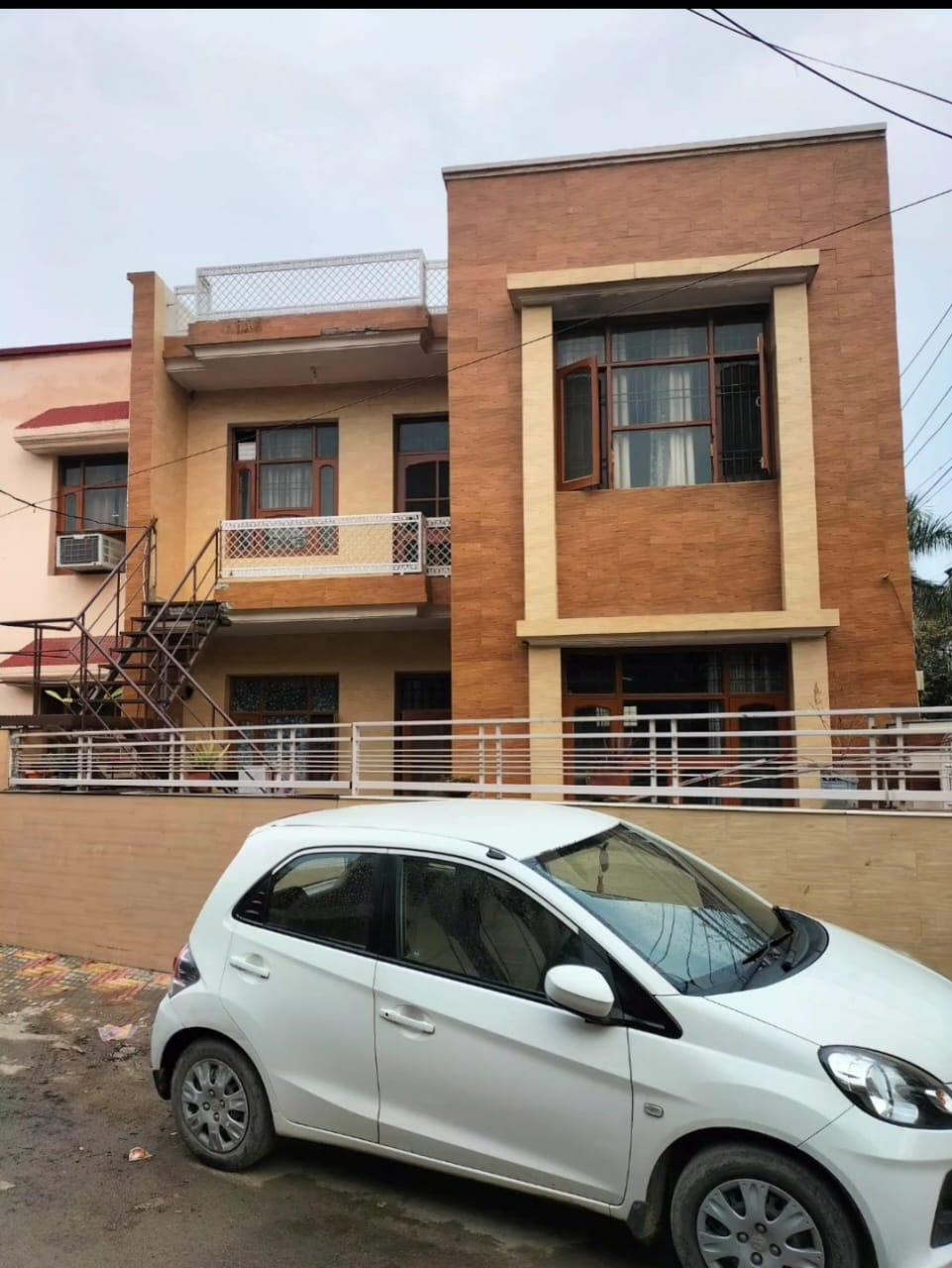 3 BHK + Pooja Room Villa For Sale in Swastik Vihar Zirakpur 