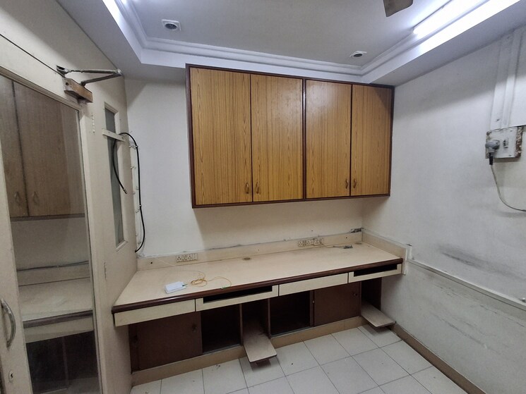 Team Area, navjivan-commercial-premises Commercial Office Space 200 Sq.Ft. In Lamington Road Mumbai 8175701