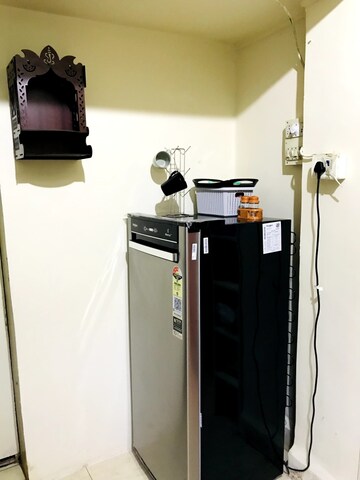 Furnished Amenities in 1 BHK Apartment at Goregaon West – for Sale