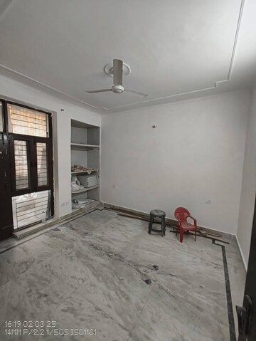 Room in 3 BHK Builder Floor at Sector 29 – for Sale