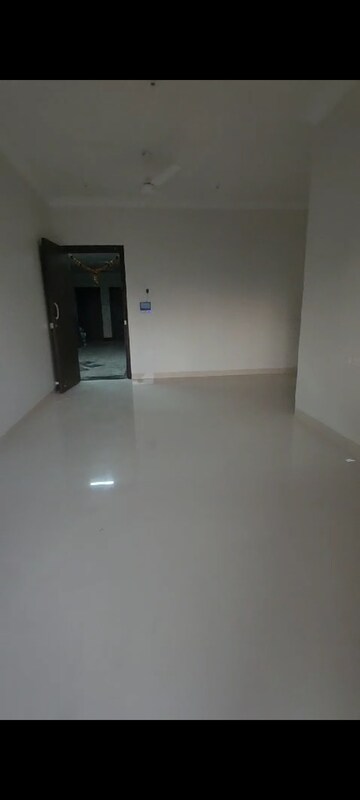 Room in 2 BHK Apartment at Gokuldham CHS Goregaon, Goregaon East – for Rent