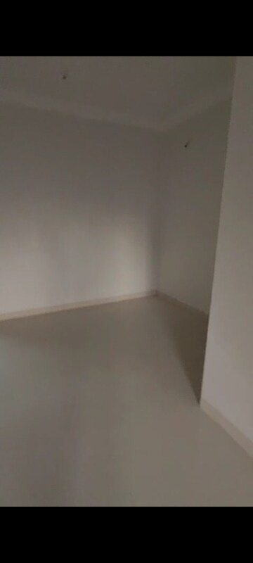 Room in 2 BHK Apartment at Gokuldham CHS Goregaon, Goregaon East – for Rent